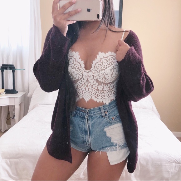 Brandy Melville Sweaters - Brandy Melville Caroline Cardigan